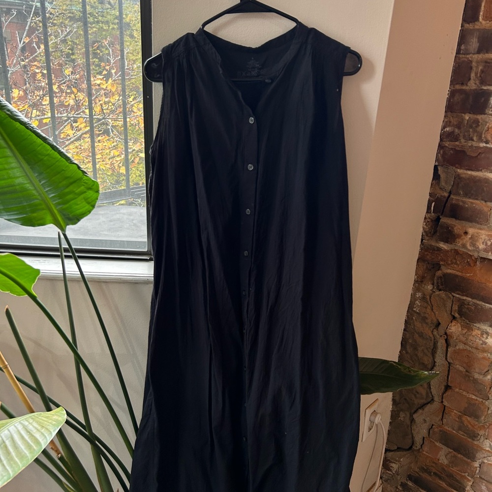 Muji Black Maxi Sleeveless Dress